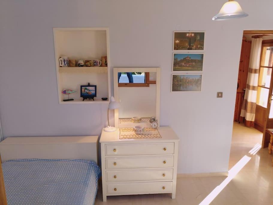 Explore Aegina Island Souvala Luaran gambar